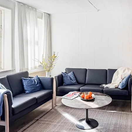 Ferienhaus Traumhaftes Haus Mit 4 Schlafzimmern In *